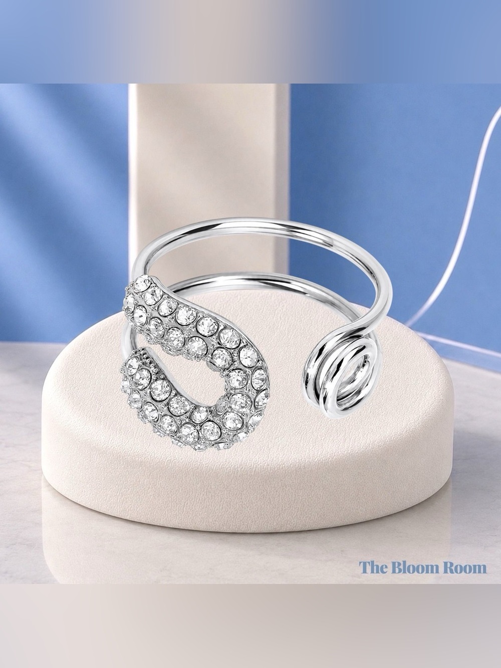 Pin Me Up Ring | Silver Pavé Statement Ring | 18K Gold Plated